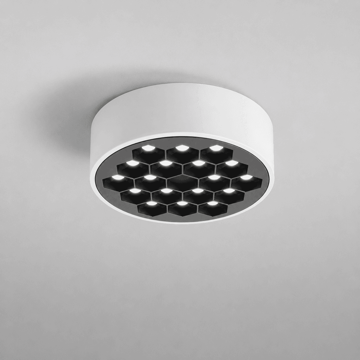 Hexa 95 White