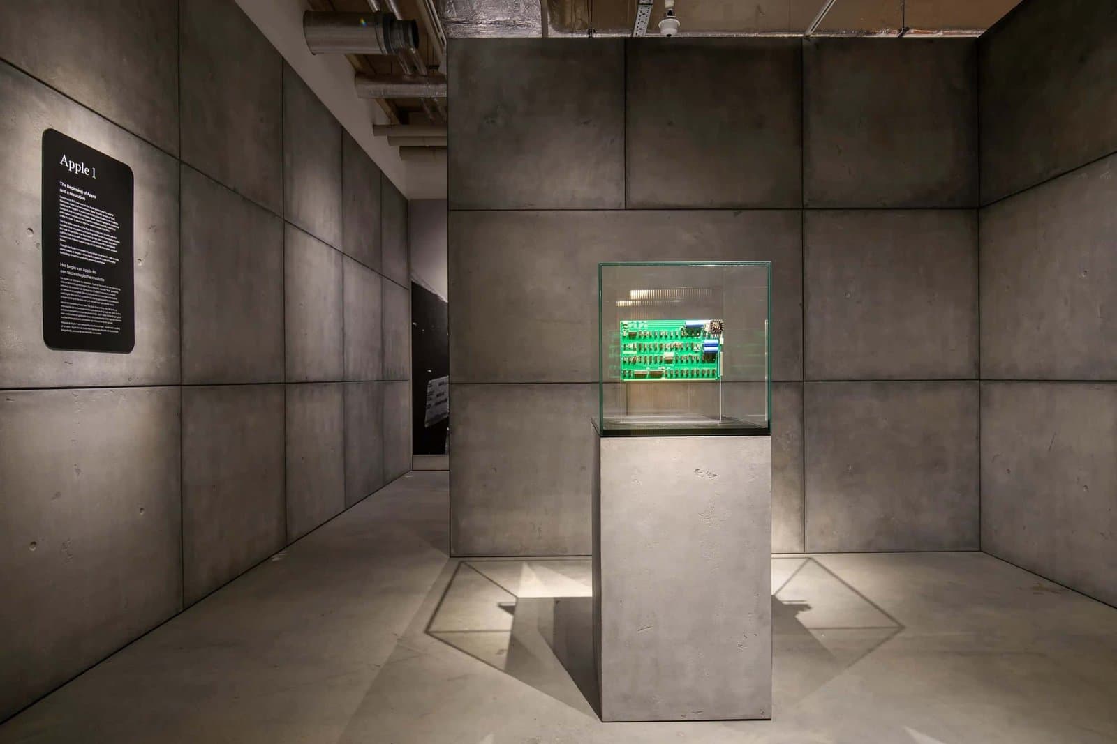 Apple Museum 1