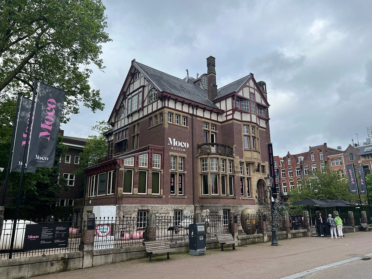 MOCO-MUSEUM AMSTERDAM