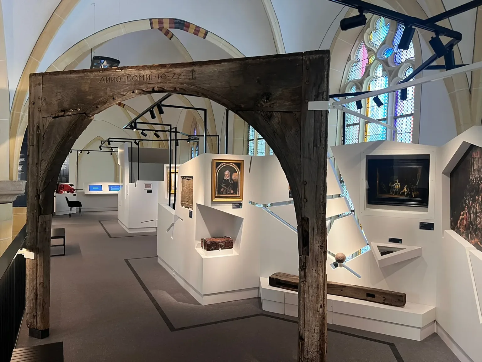 NATIONAAL MUSEUM 80 JARIGE OORLOG